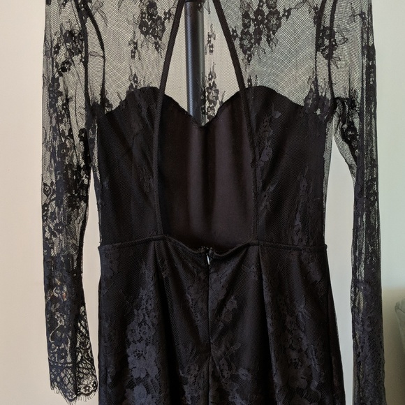 Jumper - Picture 2 of 3